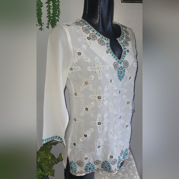 Unmarked Ethnic Embroidered Tunic - Picture 6 of 11
